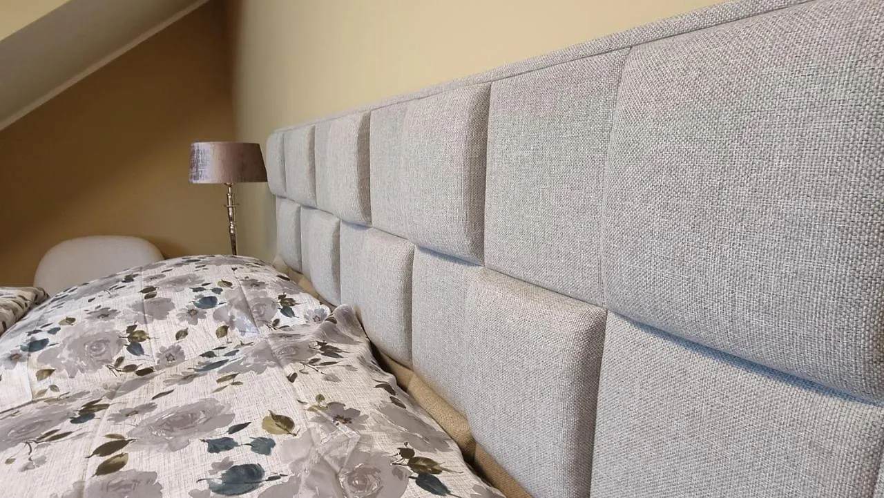 Lovely 2-Bedroom Unit In Duesseldorf Tastefully Furnished Düsseldorf 0*,
